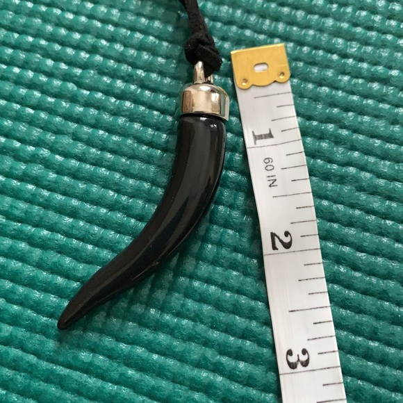 Horn necklace - Picture 4 of 5